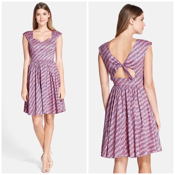 Plenty by Tracy Reese Dresses & Skirts - Plenty by Tracy Reese Plaid Poplin Tie Back Dress